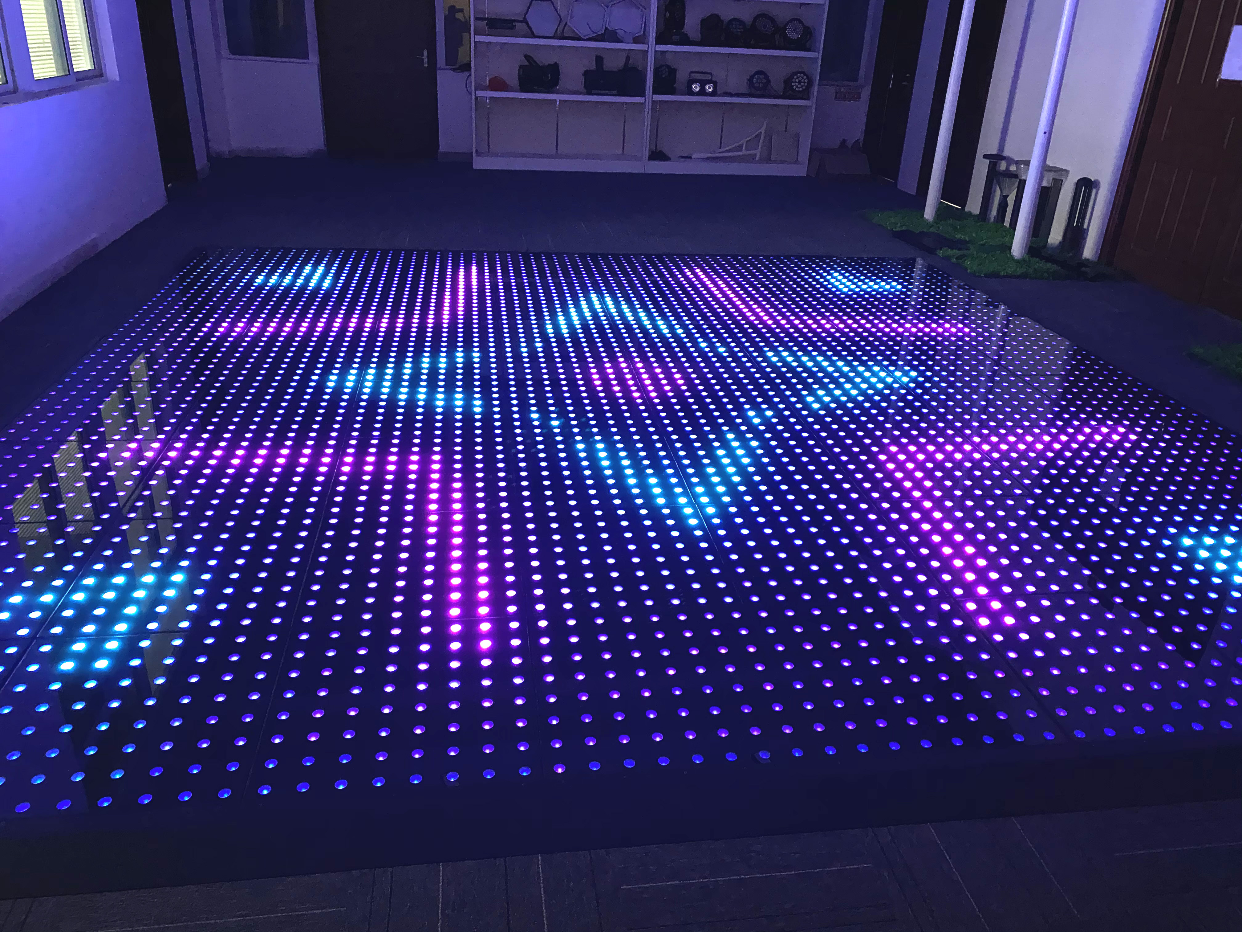 El club nocturno llevó el piso impermeable magnético del Rgb del pixel del panel de piso de baile 